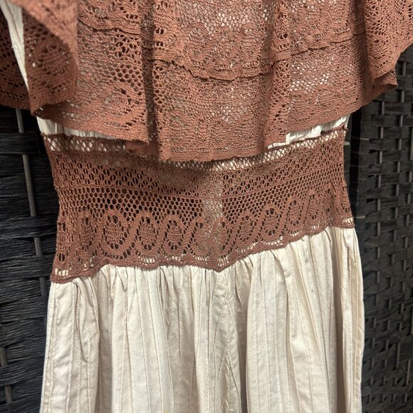 Vintage Brown Cream Handmade Fit and Flare Lace Top Dress Size Small - Picture 3 of 8